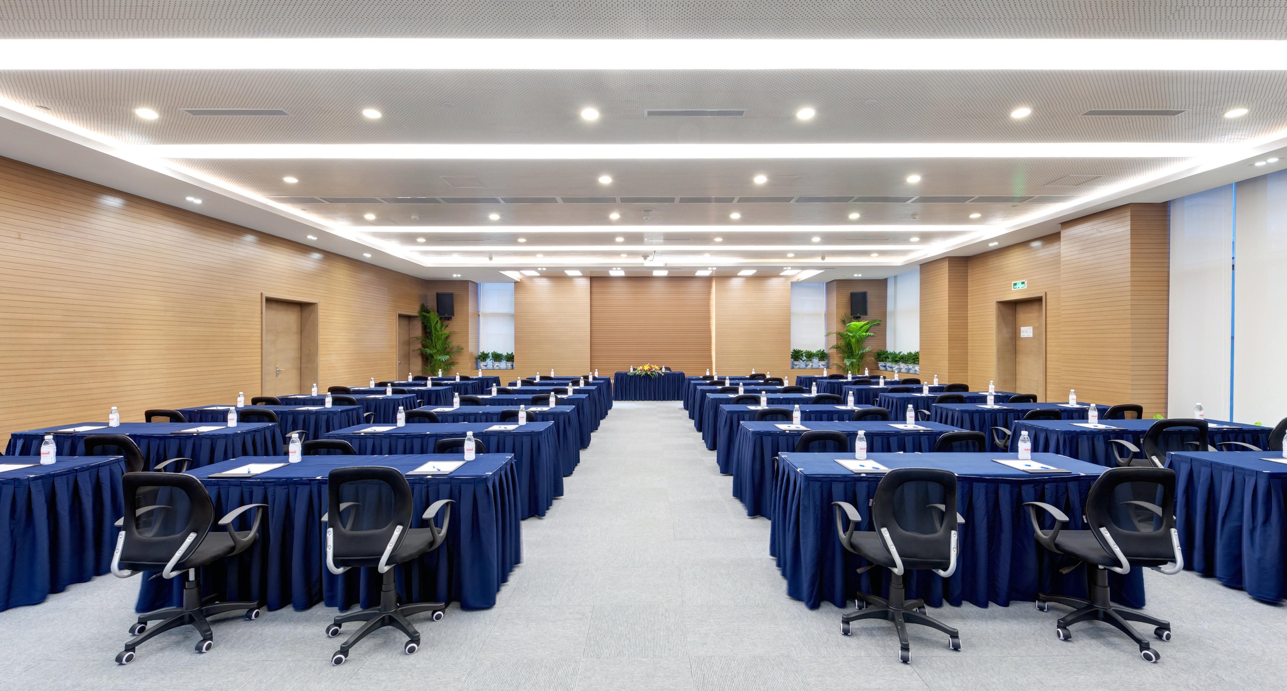 Holiday Inn Express Chengdu West Gate By Ihg Ngoại thất bức ảnh